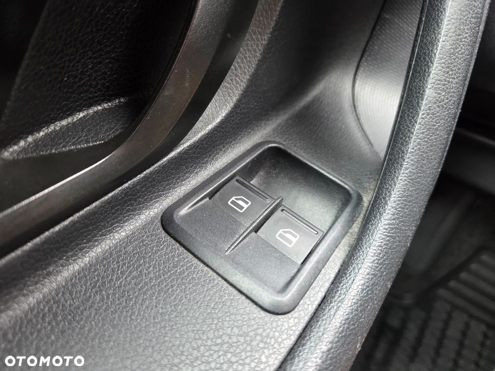 Skoda Fabia 1.2 TSI Ambiente - 18
