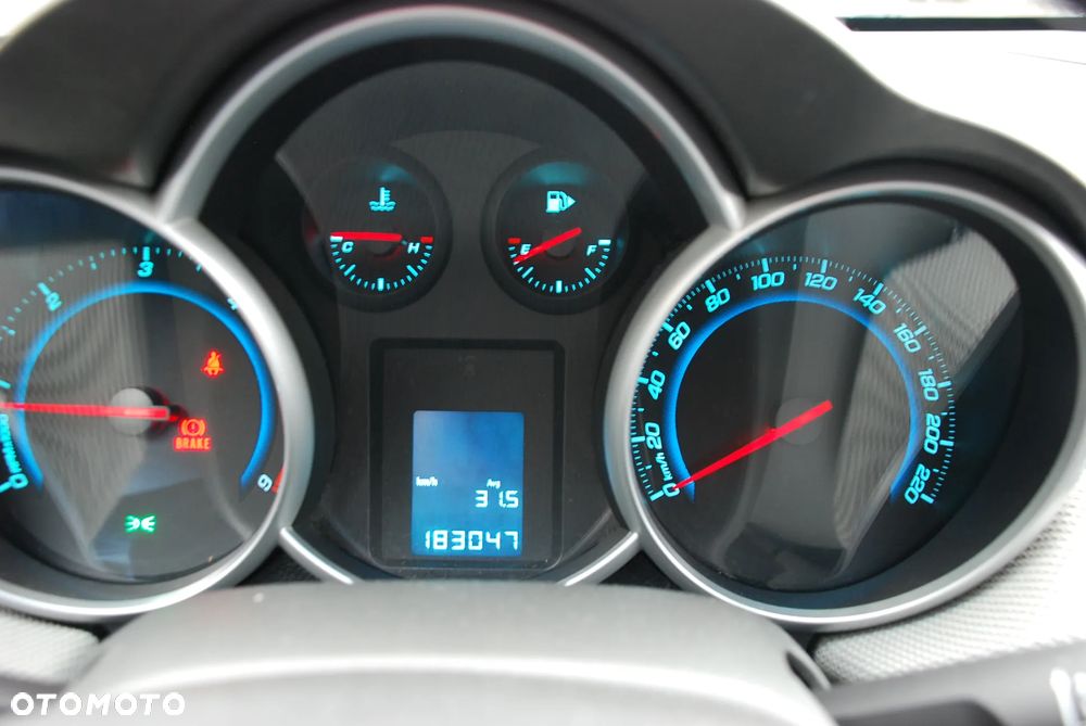 Chevrolet Cruze 2.0 VDCi LS - 24