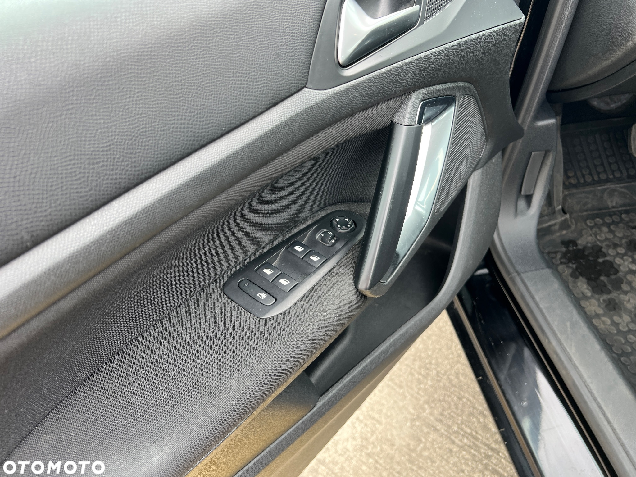 Peugeot 308 SW 1.6 BlueHDi Active S&S - 19