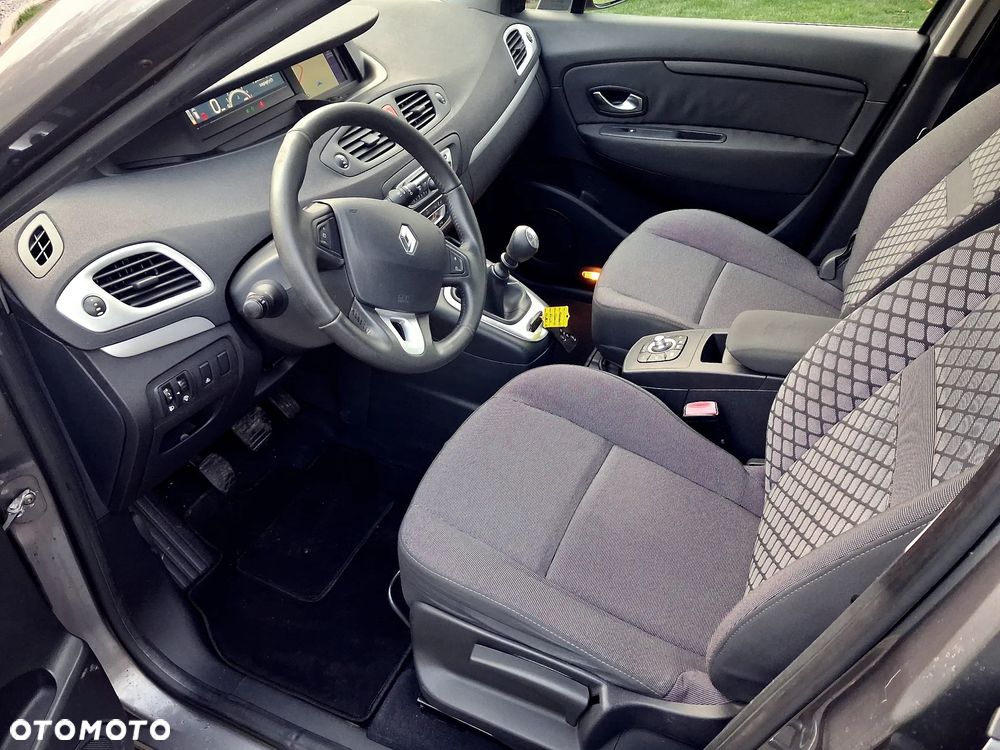 Renault Scenic 1.6 16V 110 LIMITED - 18