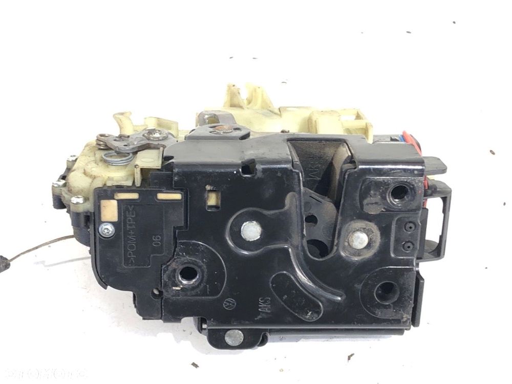 ZAMEK DRZWI LEWY PRZÓD - 59.00 PLN - VW PASSAT B5.5 (3B3) 2000 - 2005 1.9 TDI 4motion 96 kW [130 - 1