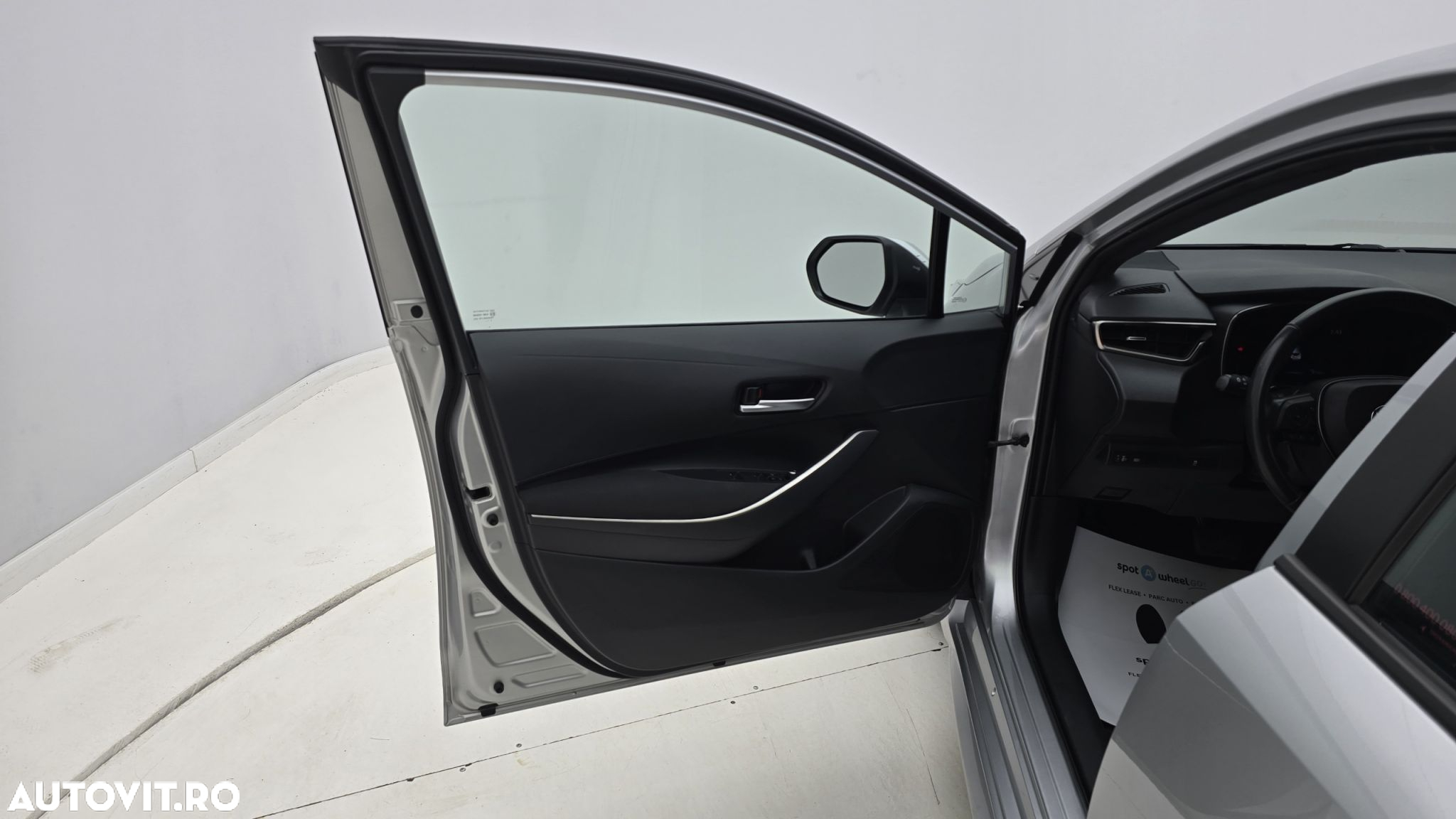 Toyota Corolla - 10