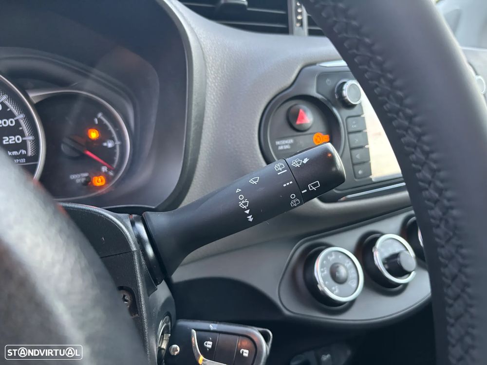 Toyota Yaris 1.4 D-4D Comfort+P.Style - 20