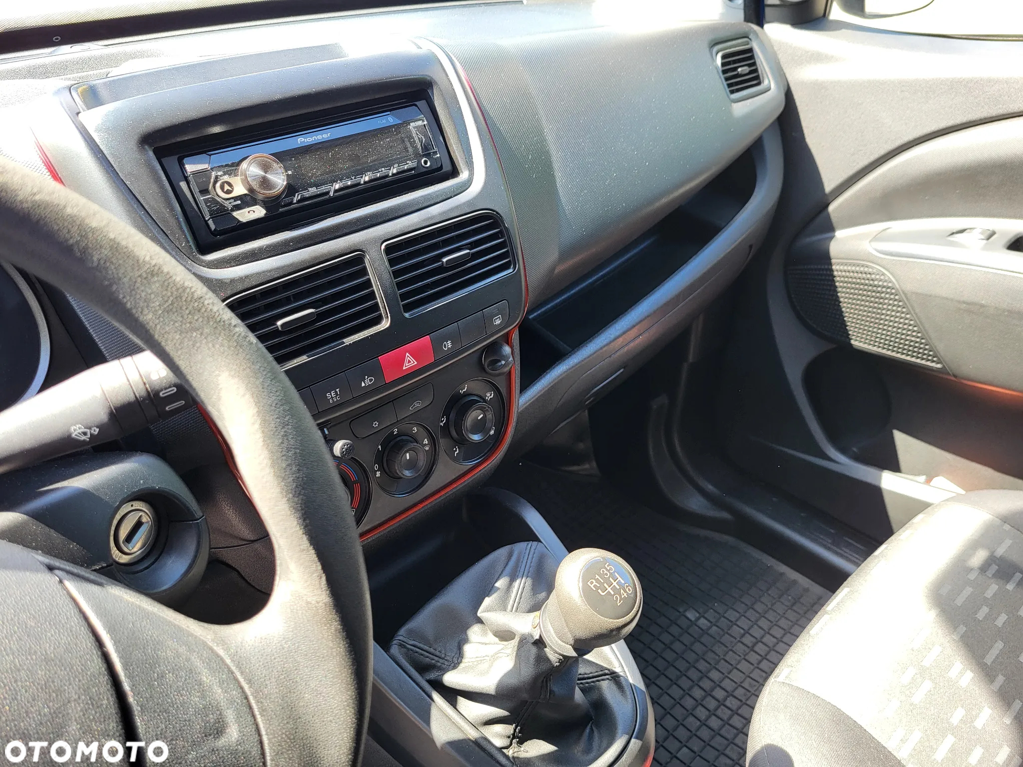 Opel COMBO VAN - 15