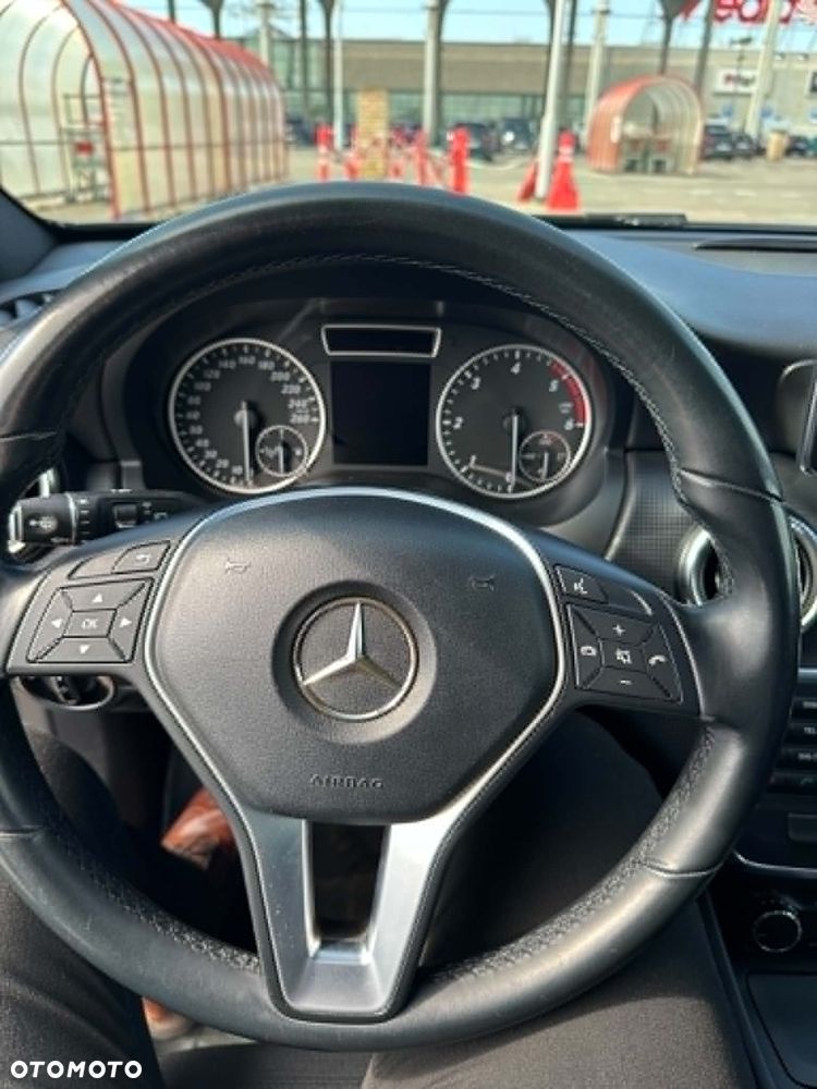 Mercedes-Benz Klasa A 200 CDI - 17