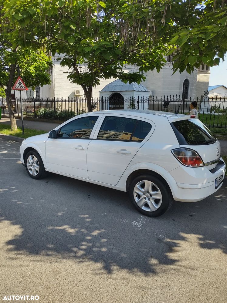 Opel Astra Classic 1.4i - 8