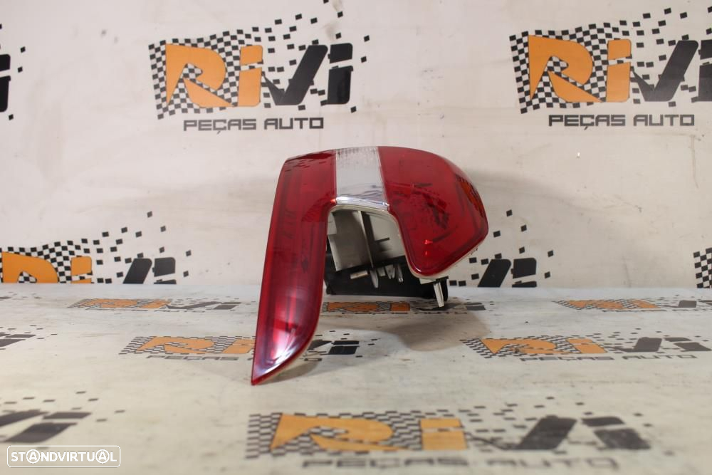 Farolim Direito Peugeot 308 Sw Ii  9678093880 / Pendura Do Chassi / Ca - 7