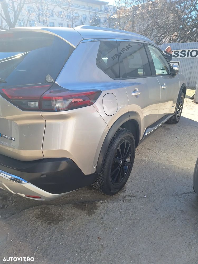 Nissan X-Trail e4ORCE 5 locuri Tekna - 8