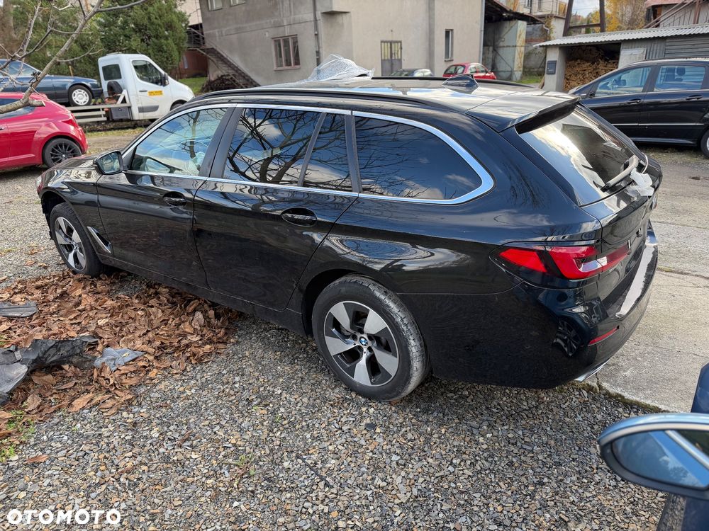 BMW Seria 5 520d xDrive Touring - 7
