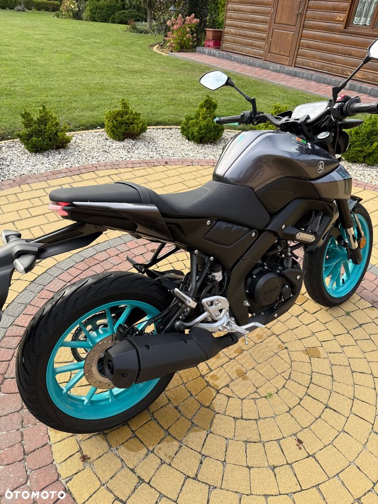 Yamaha MT - 3