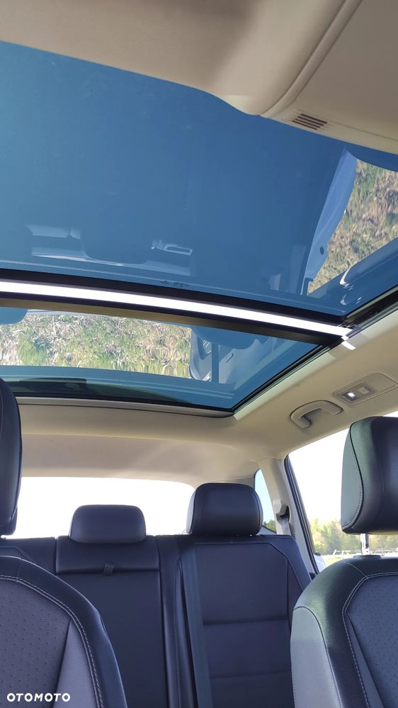 Volkswagen Tiguan Allspace - 18