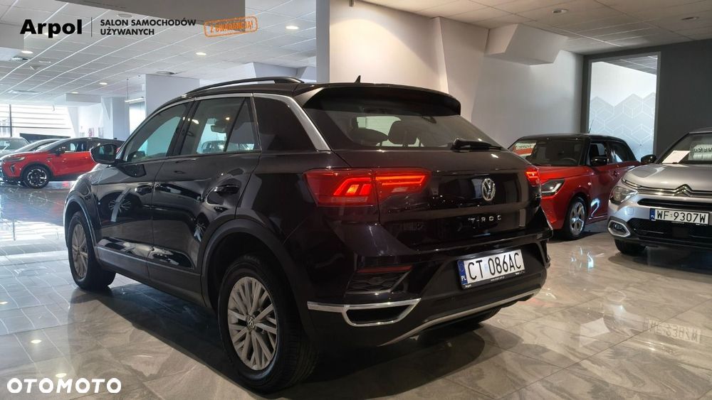 Volkswagen T-Roc - 2