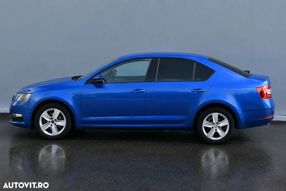 Skoda Octavia 1.5 TSI Ambition - 8