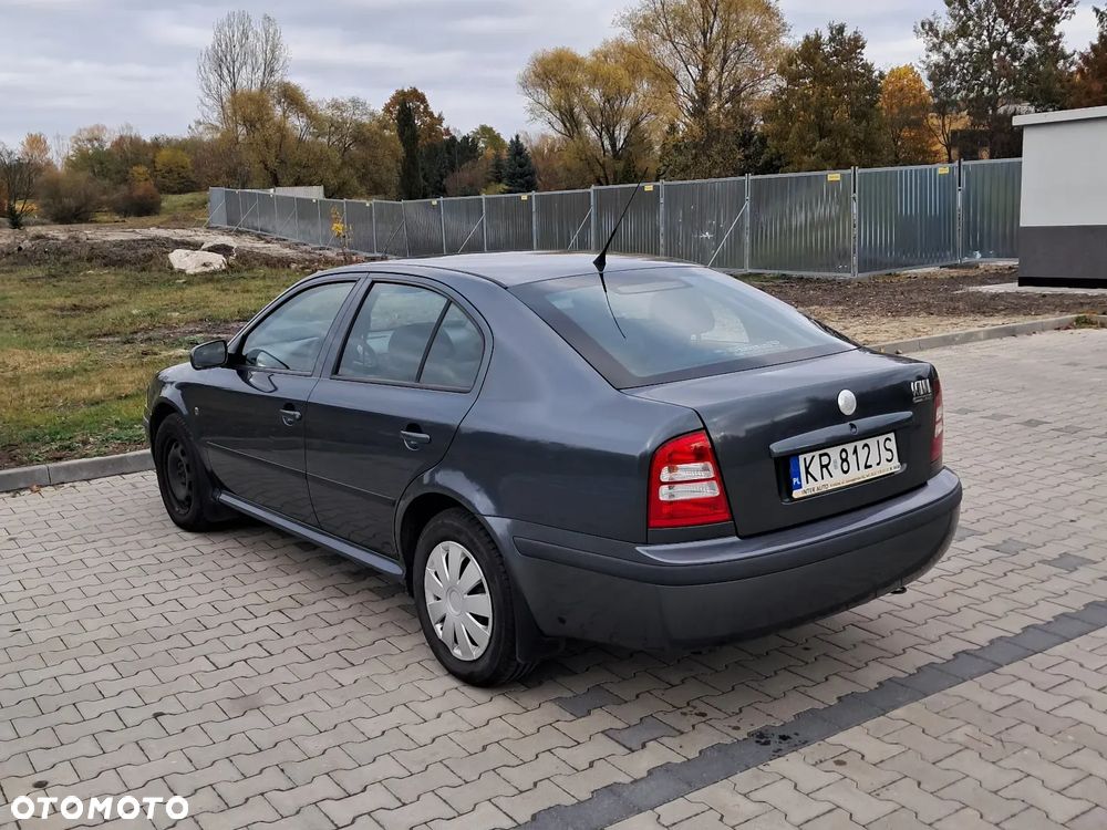 Skoda Octavia - 4