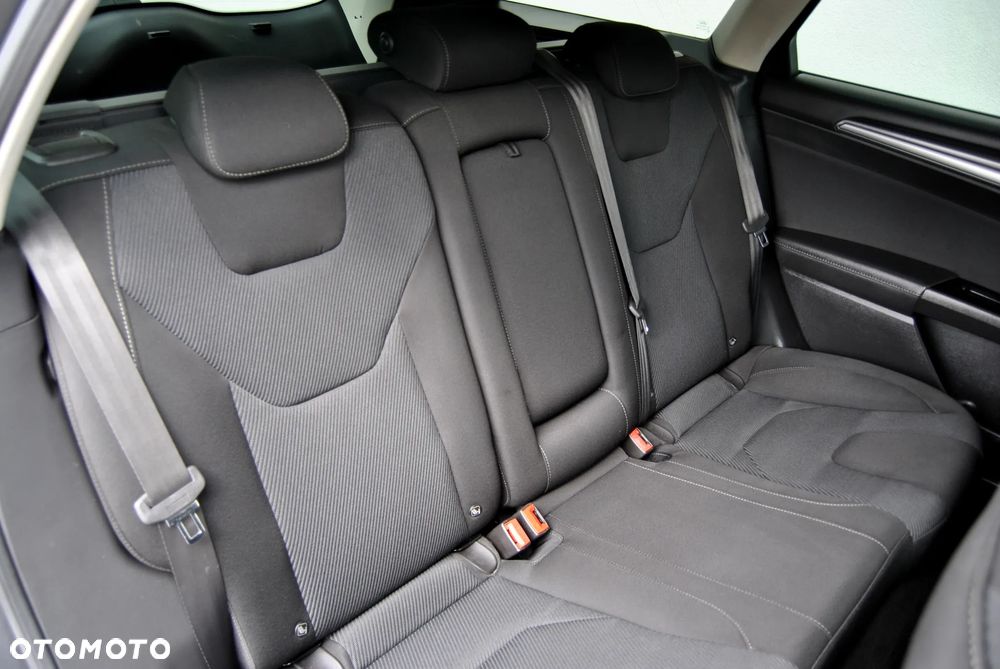 Ford Mondeo 2.0 TDCi STart-Stopp Titanium - 20