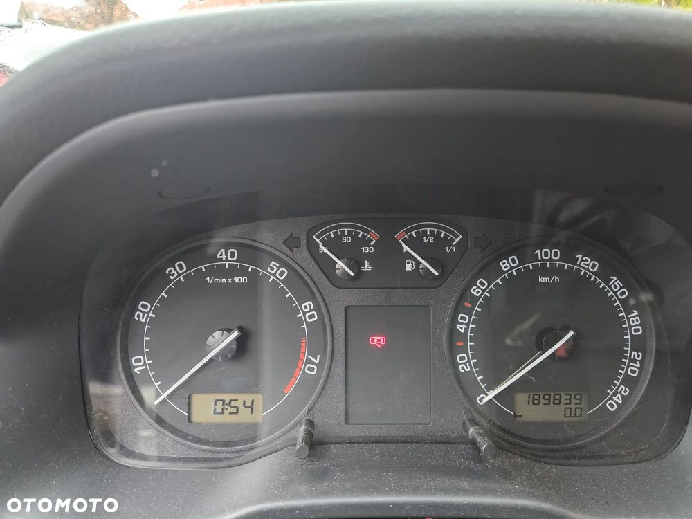 Skoda Octavia 1.6 Classic - 3