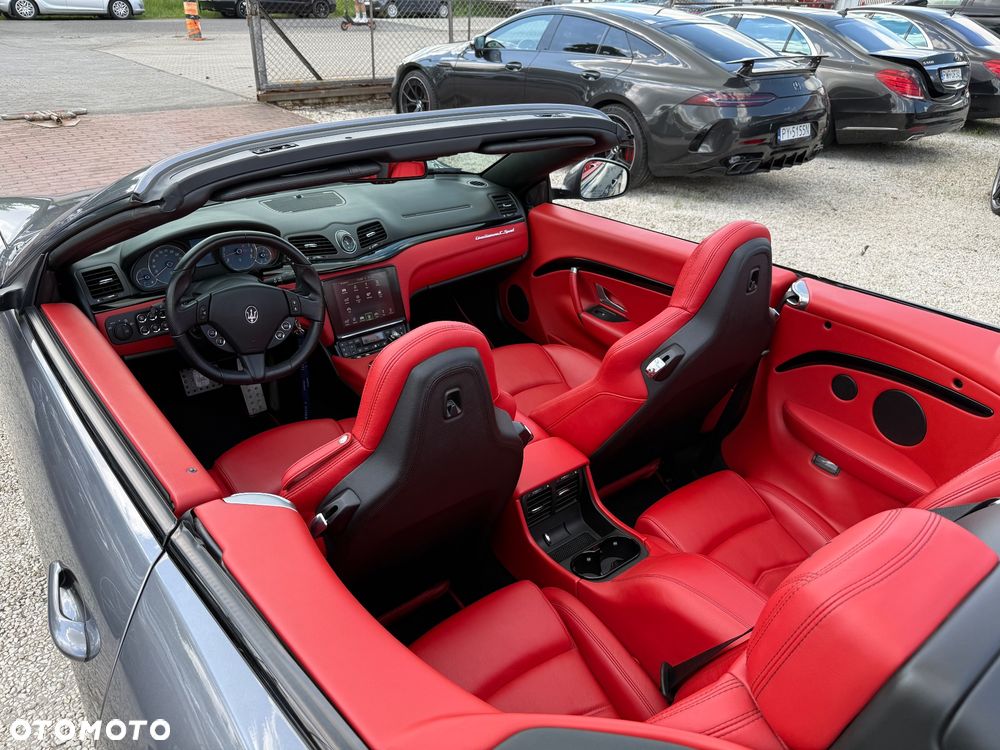 Maserati GranCabrio Sport - 33