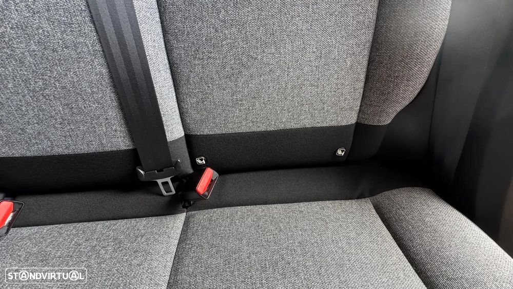 Citroën C3 1.2 PureTech C-Series - 19