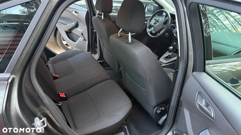 Ford Focus 1.5 TDCi Trend - 8