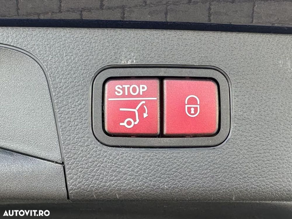 Mercedes-Benz GLC - 11