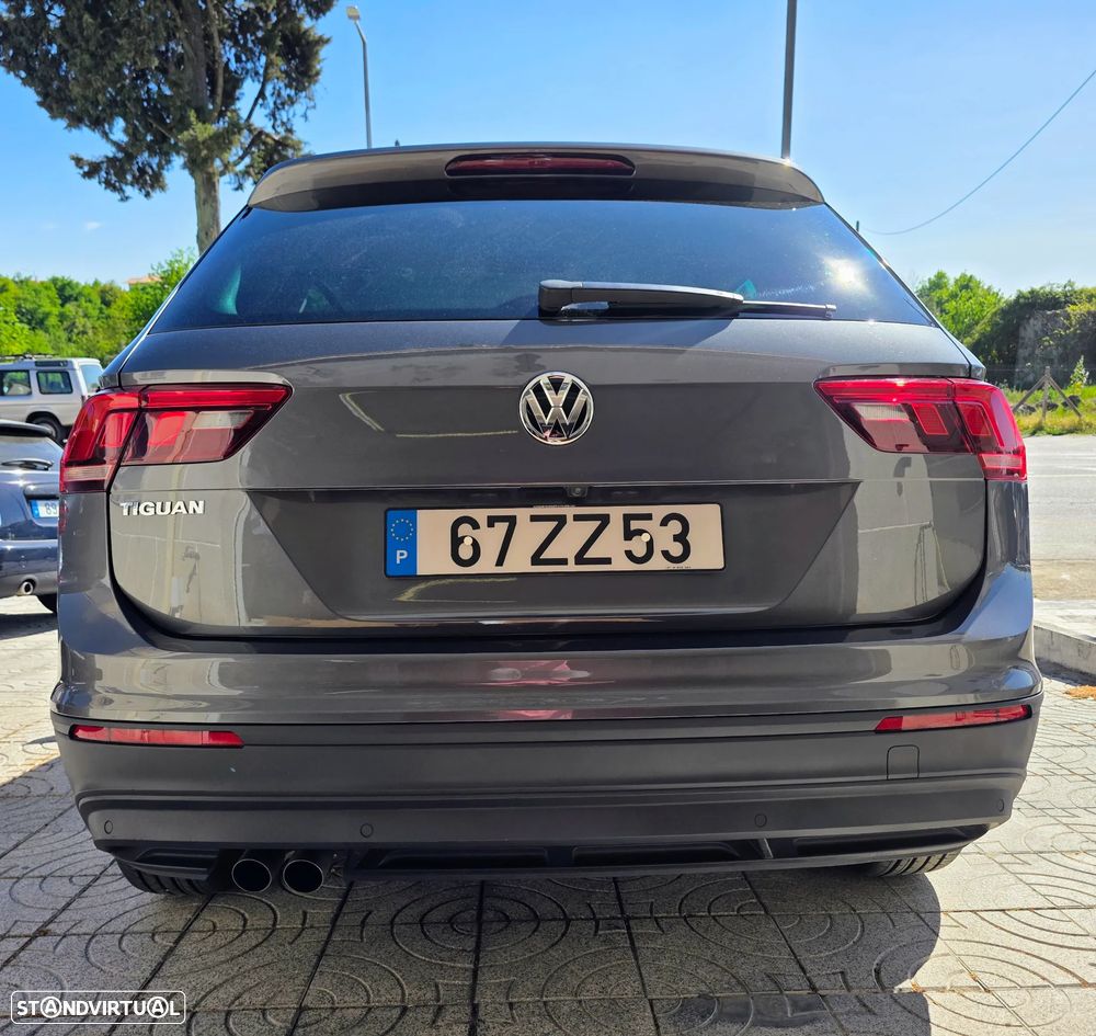 VW Tiguan 1.5 TSI Confortline - 23