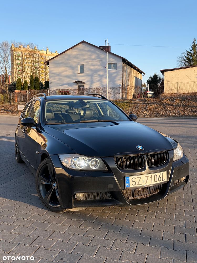 BMW Seria 3 325i - 1