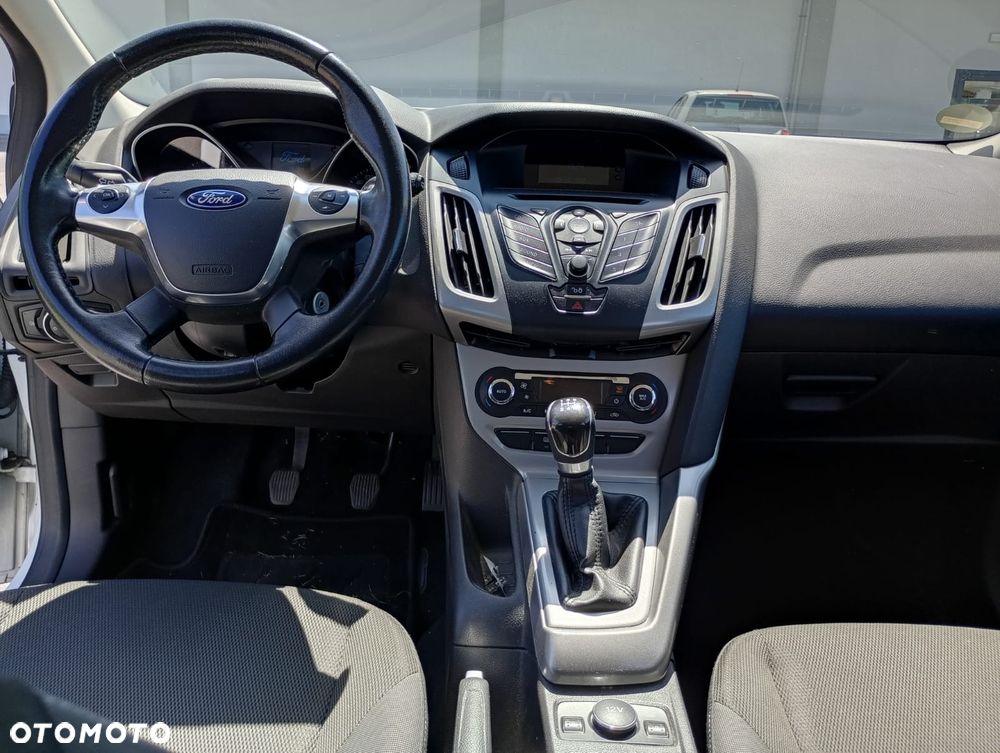 Ford Focus 1.0 EcoBoost Edition - 5