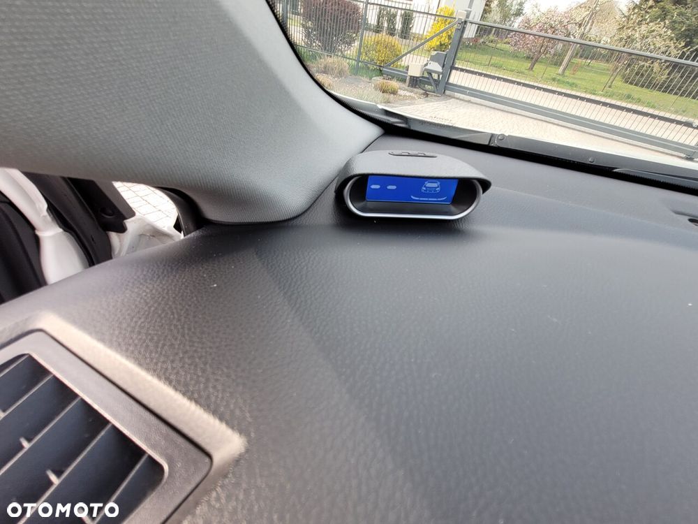 Toyota Auris 1.4 D-4D Active - 8