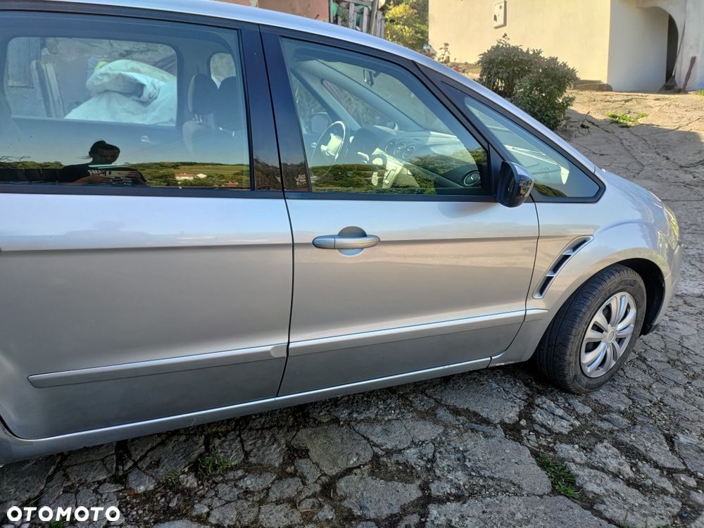 Ford S-Max - 4