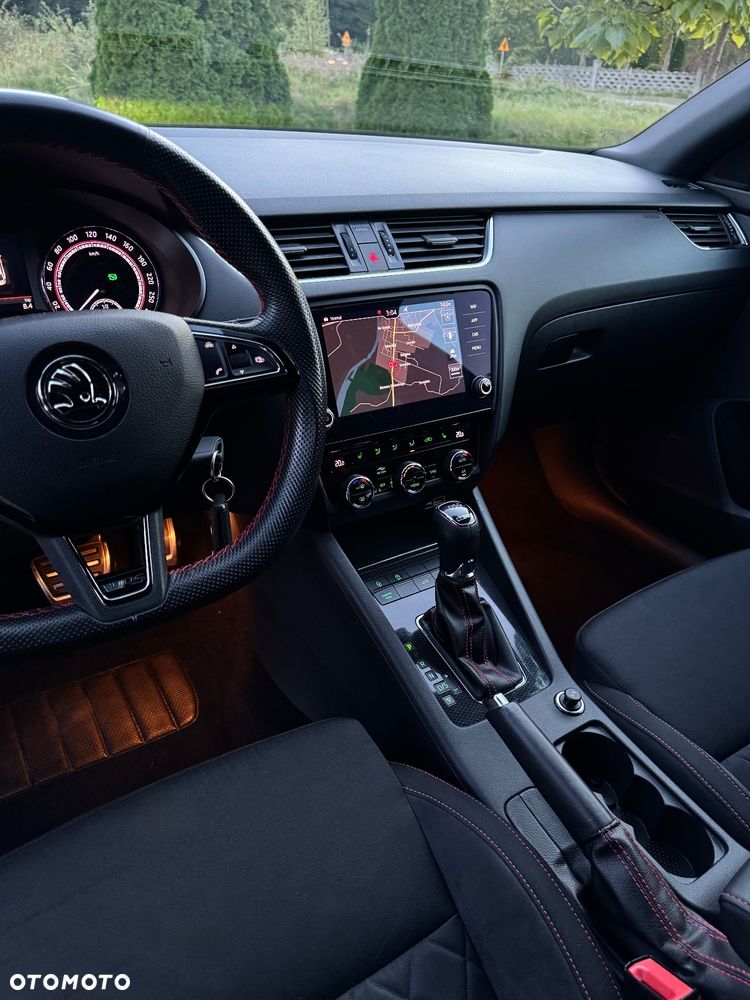 Skoda Octavia 2.0 TDI RS DSG EU6 - 10