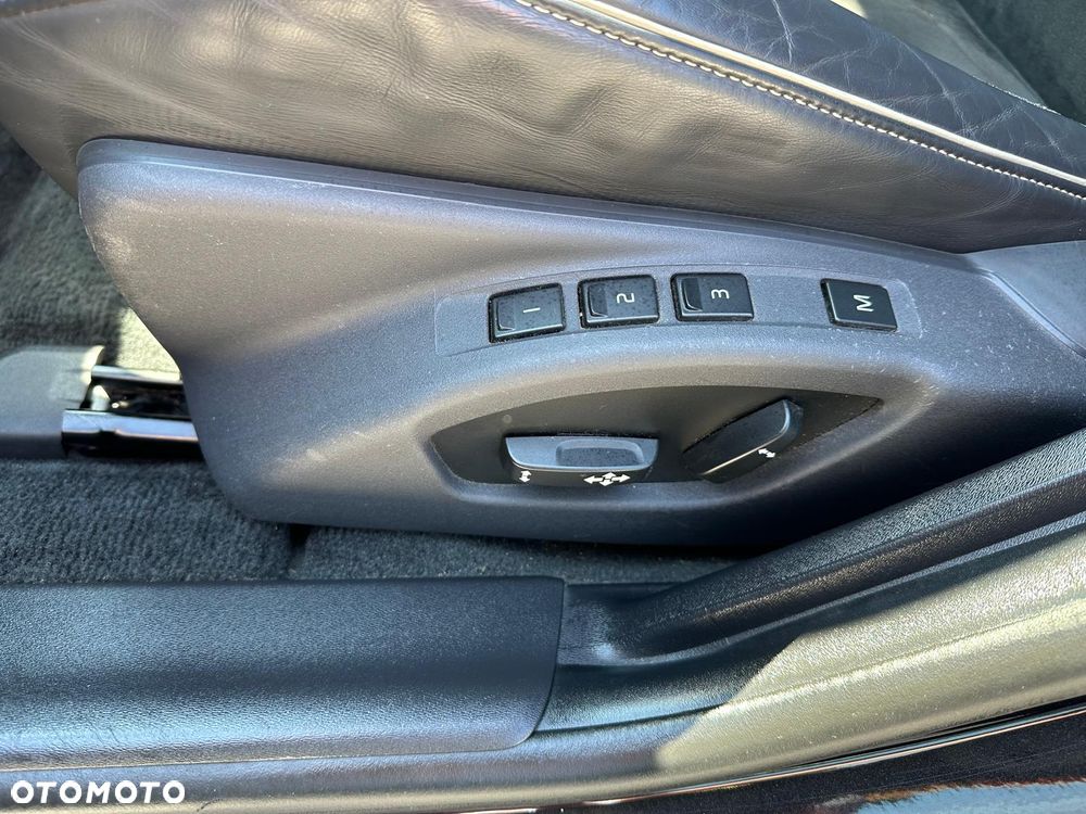 Volvo V60 - 25