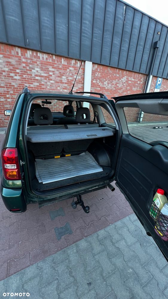 Toyota RAV4 D-4D 4x4 Edition - 13
