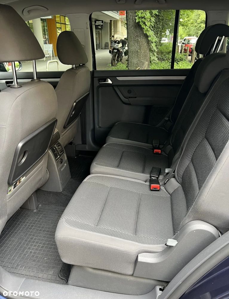 Volkswagen Touran 2.0 TDI DPF Comfortline - 9