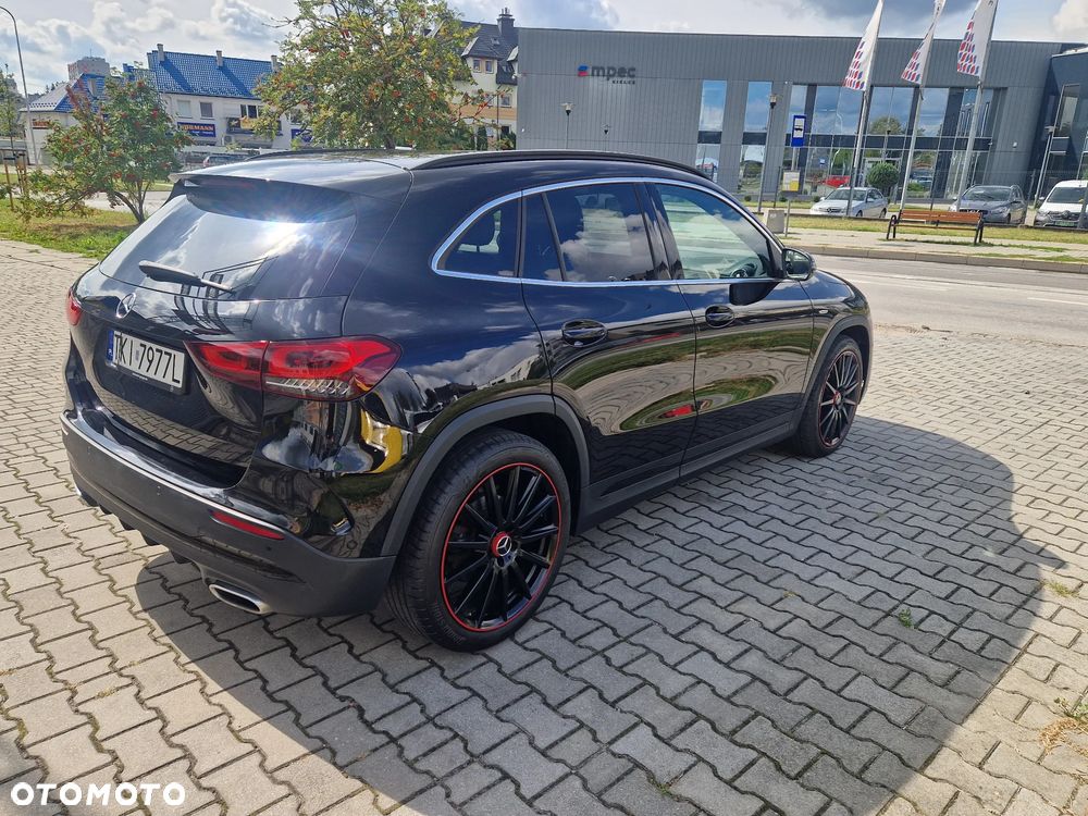 Mercedes-Benz GLA 200 7G-DCT AMG Line - 4