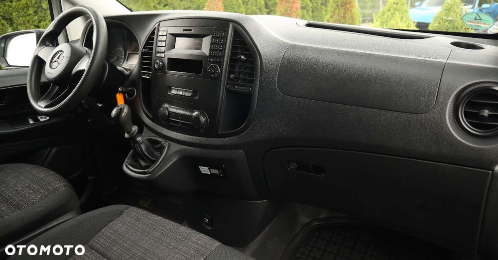 Mercedes-Benz Vito - 15