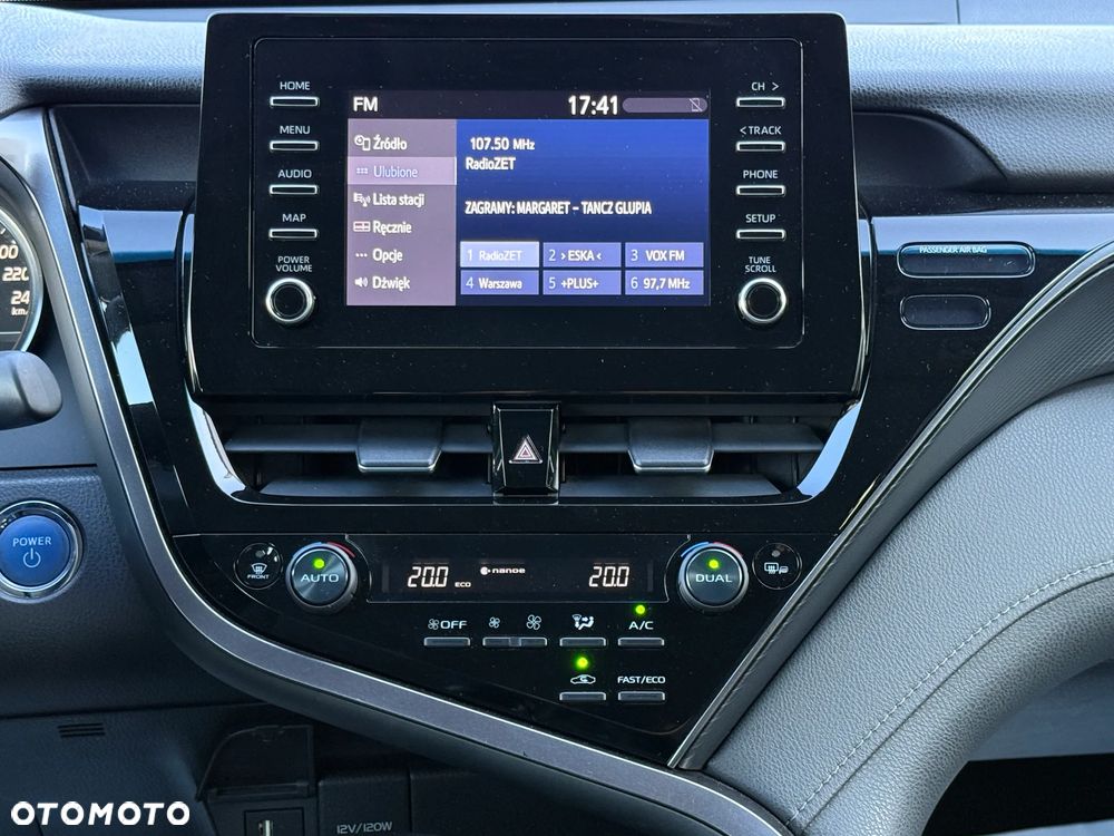 Toyota Camry 2.5 Hybrid Comfort CVT - 10