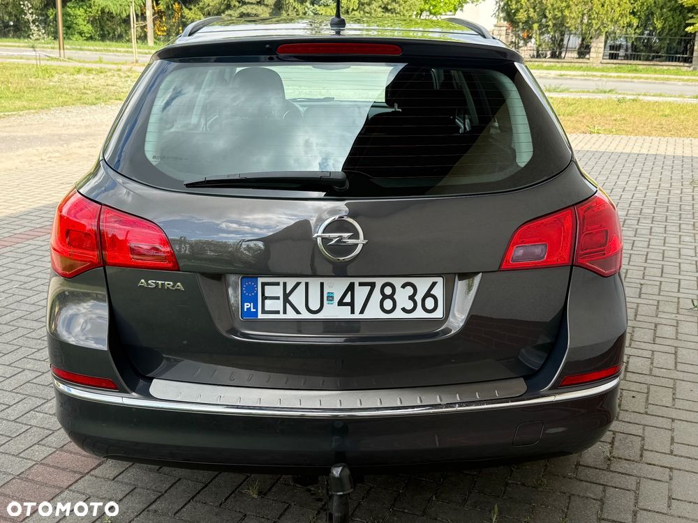 Opel Astra 1.4 Selection - 9