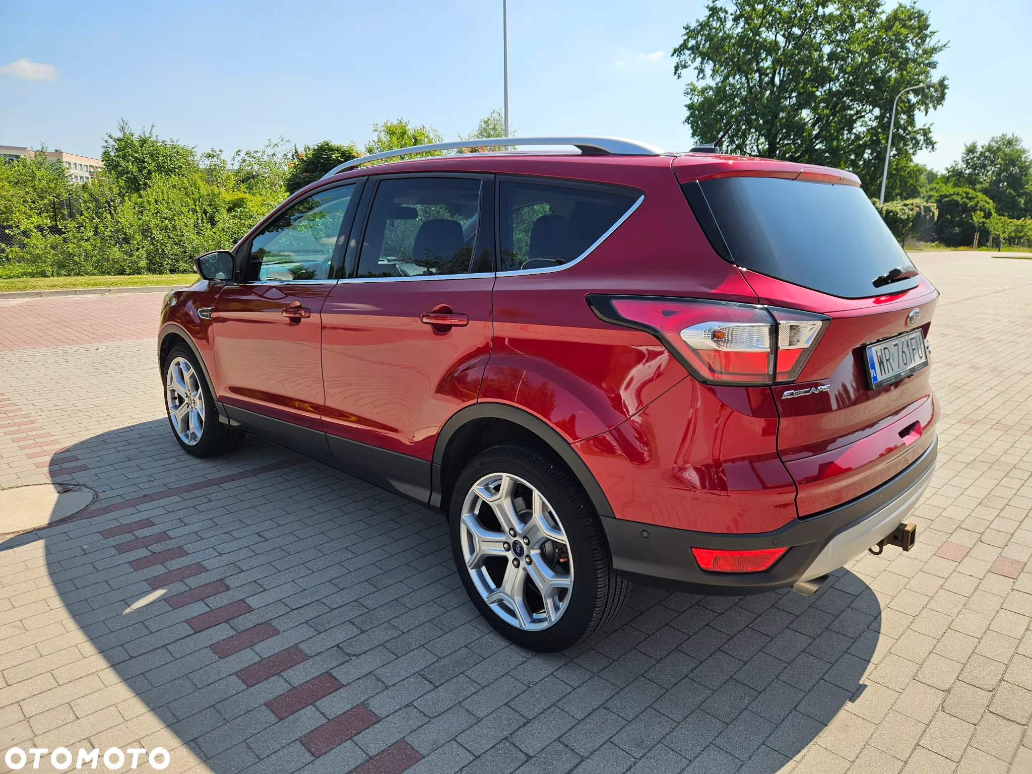 Ford Escape 2.0 EcoBoost AWD Titanium - 4