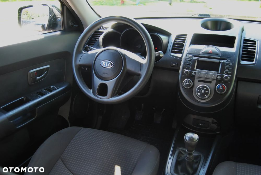 Kia Soul 1.6 CVVT Attract - 11