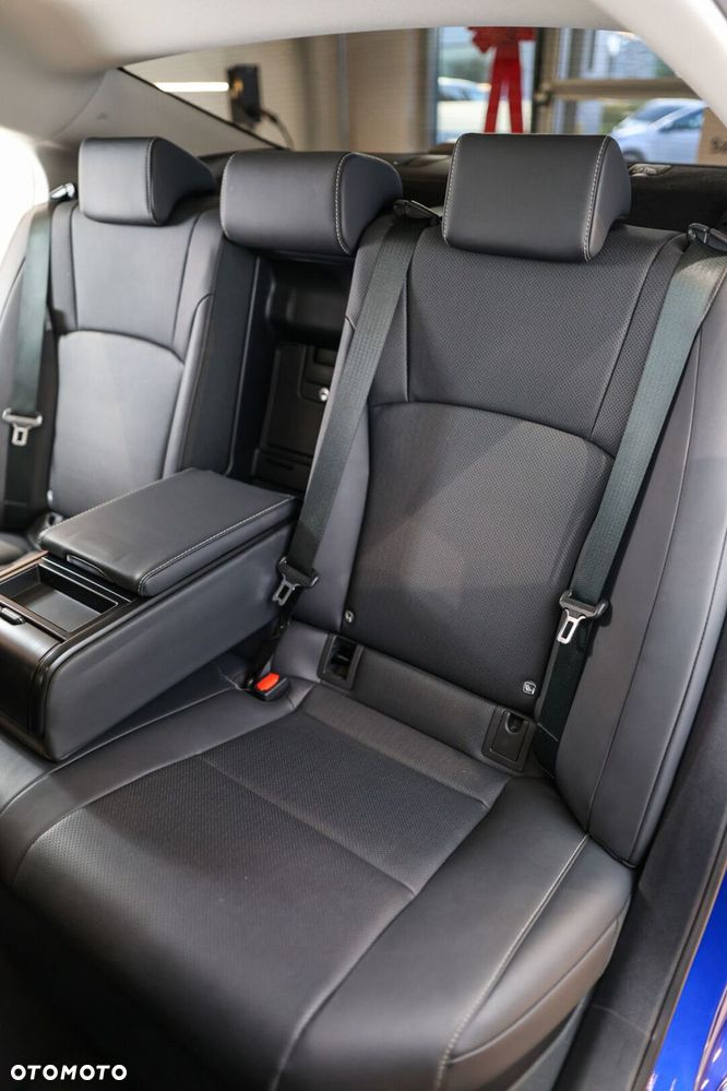 Lexus ES - 13
