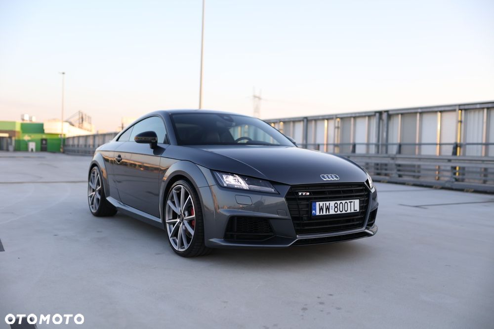 Audi TT S Coupé - 3