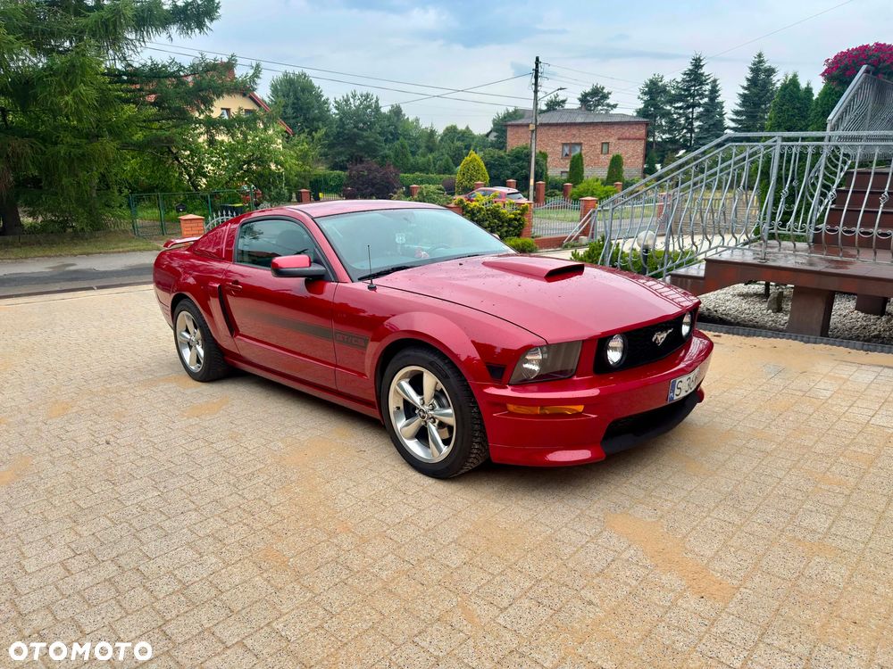 Ford Mustang - 8