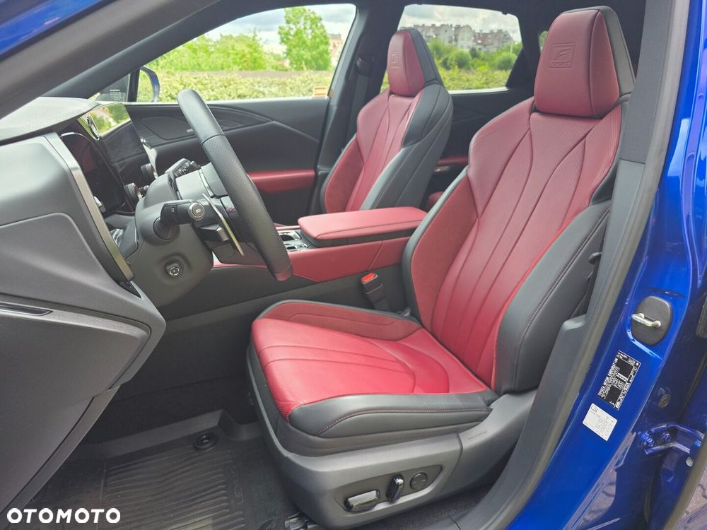 Lexus RX - 21