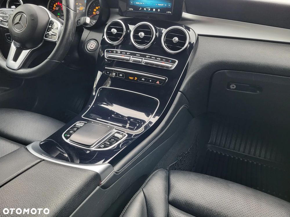 Mercedes-Benz GLC 220 d - 33