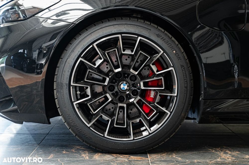 BMW M5 xDrive - 9