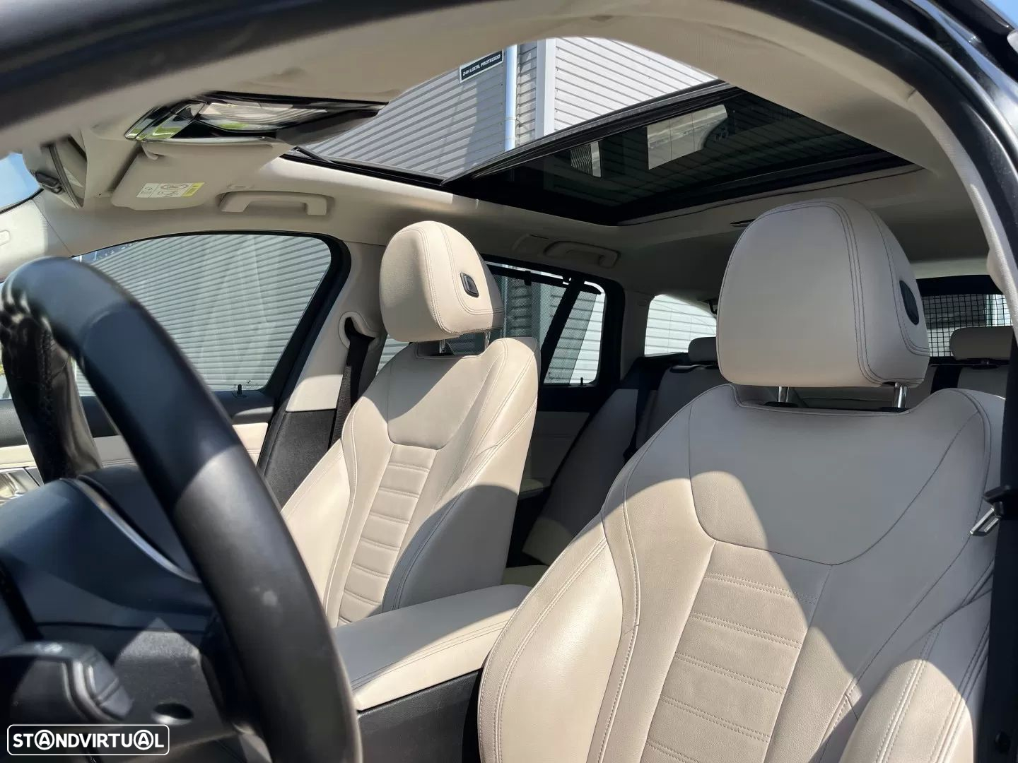 BMW 320 d Touring Line Sport Auto - 28