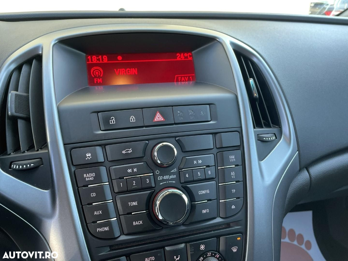 Opel Astra - 11