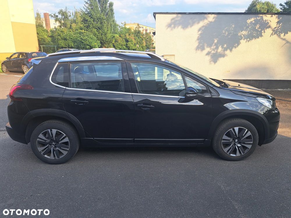 Peugeot 2008 1.6 BlueHDi Allure S&S - 8