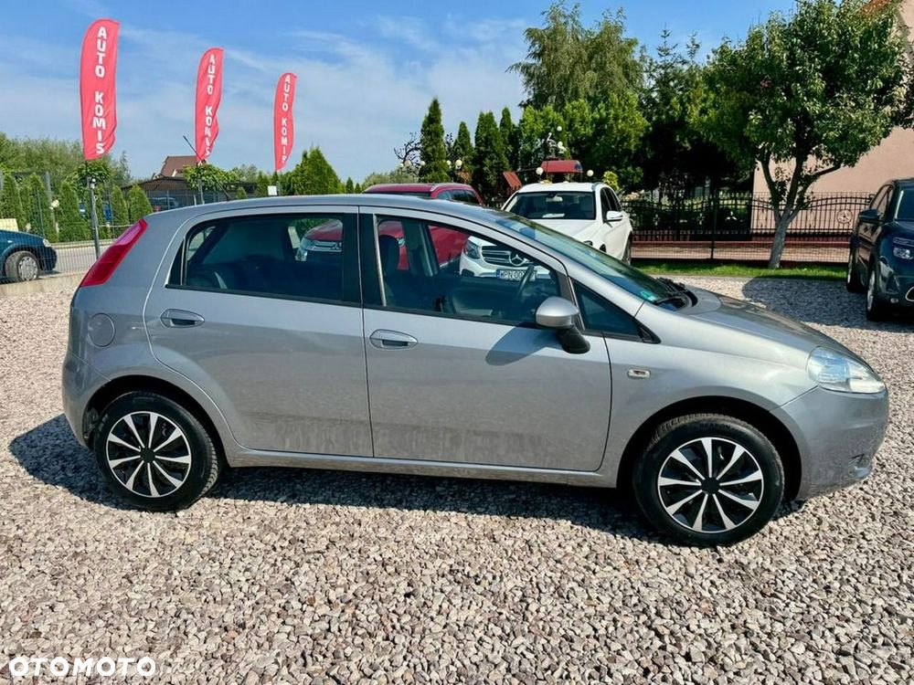Fiat Grande Punto - 15