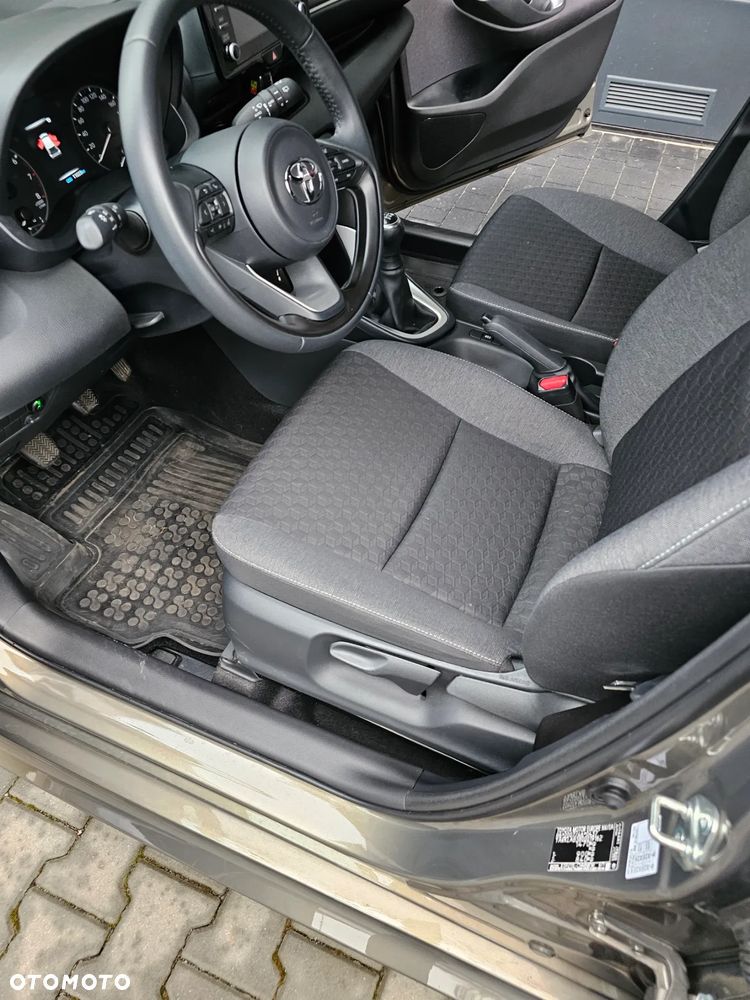 Toyota Yaris 1.0 Comfort - 8